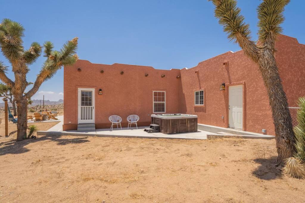 Near Pappy & Harriet'S + Rimrock Ranch W/ Hot Tub Villa Pioneertown Exterior photo