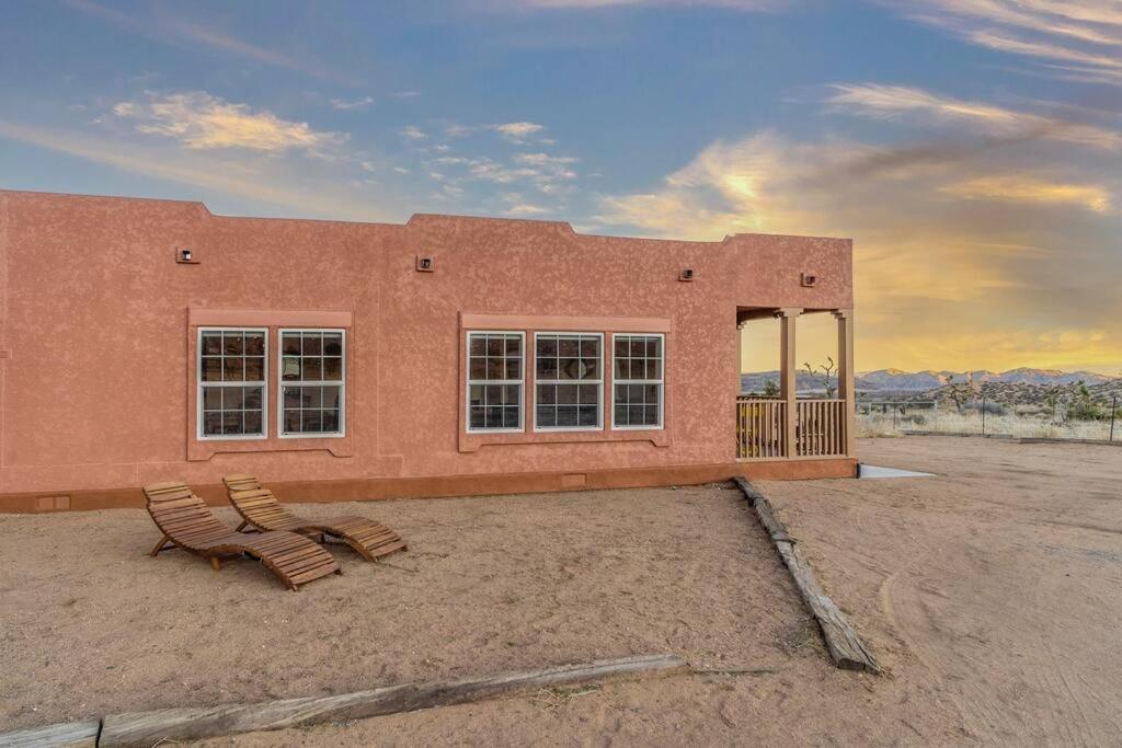 Near Pappy & Harriet'S + Rimrock Ranch W/ Hot Tub Villa Pioneertown Exterior photo